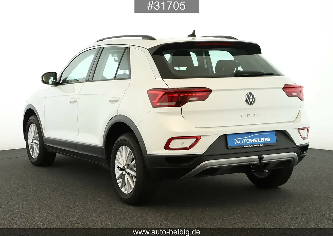 Volkswagen T-Roc - Thumbnail 3