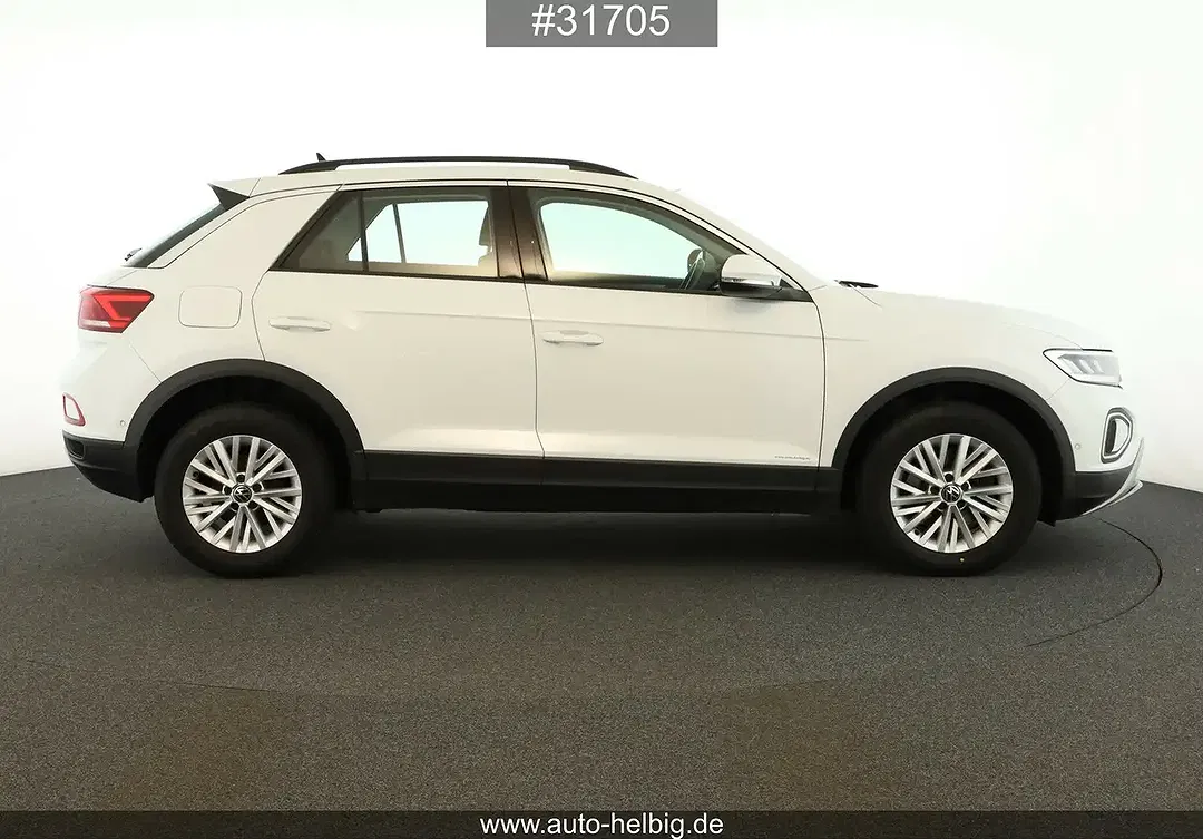 Volkswagen T-Roc - Thumbnail 6