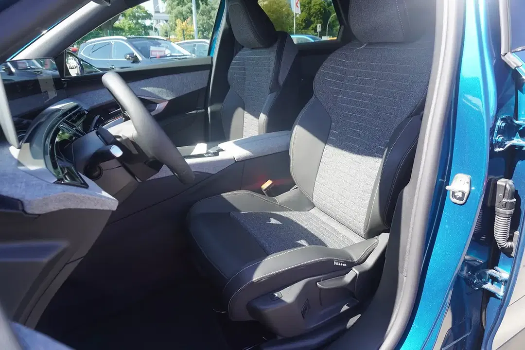 Peugeot 3008 - Thumbnail 9