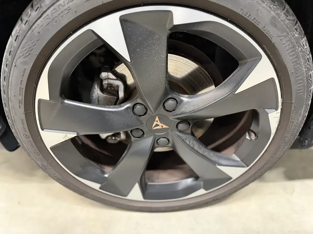 CUPRA Leon - Thumbnail 3