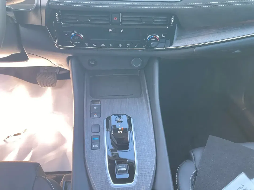 Nissan Qashqai - Thumbnail 10