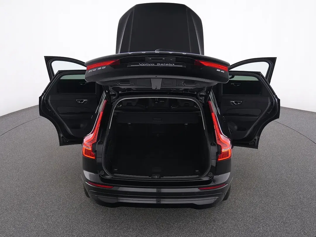 Volvo XC60 - Thumbnail 13