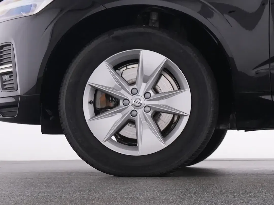 Volvo XC60 - Thumbnail 19