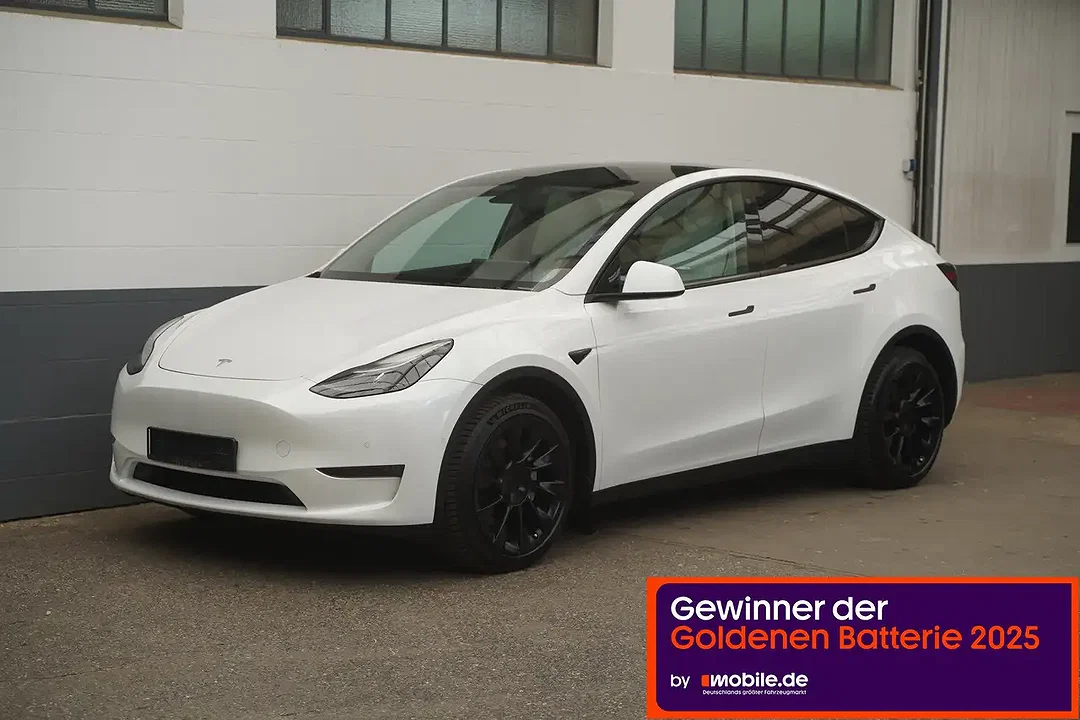 Tesla Model Y - Afbeelding 1