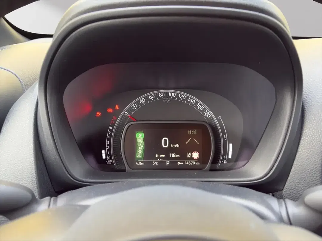 Toyota Aygo X - Thumbnail 14