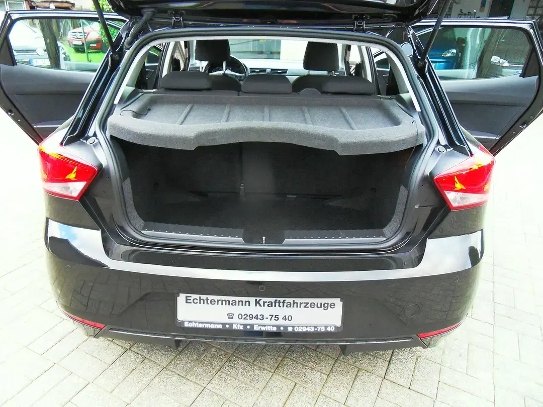 SEAT Ibiza - Thumbnail 6