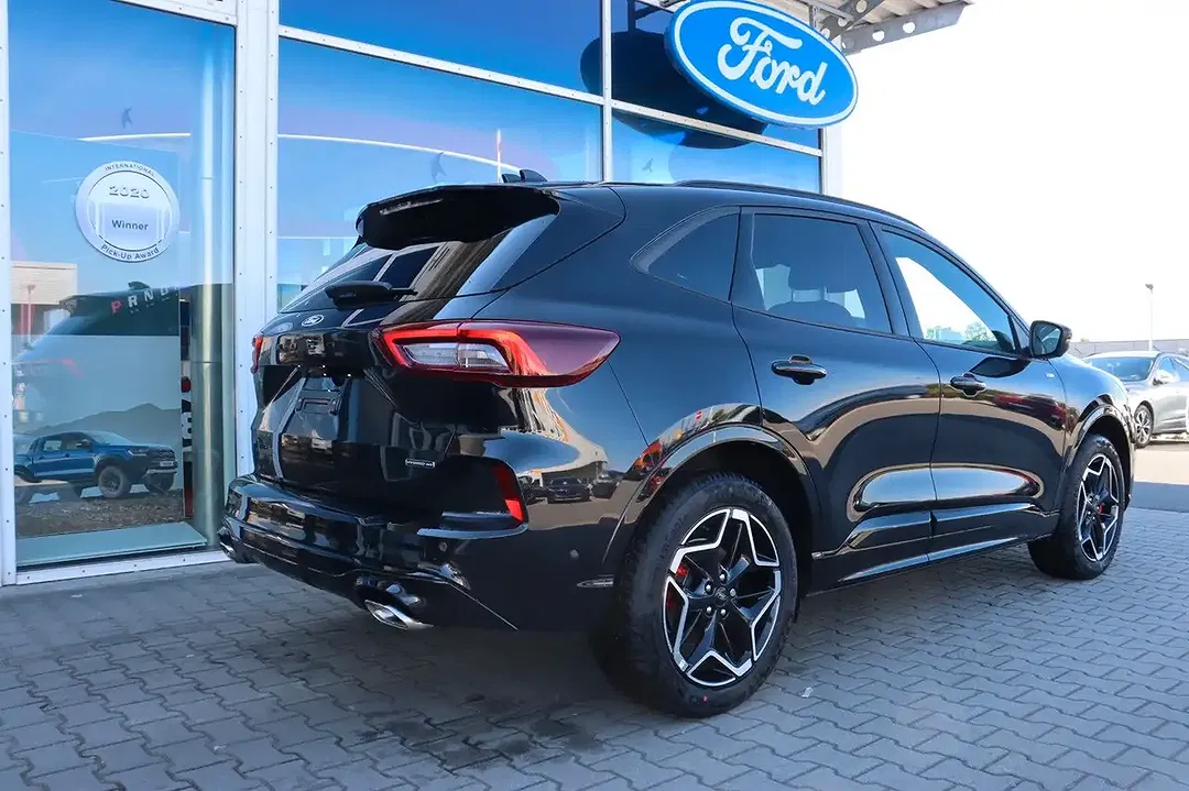 Ford Kuga - Thumbnail 6
