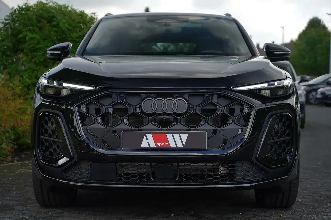Audi Q5 - Thumbnail 2