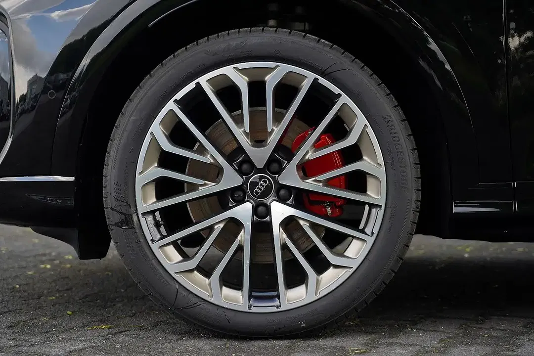 Audi Q5 - Thumbnail 5