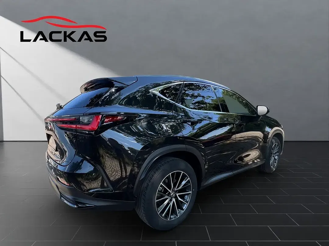 Lexus NX 450h+ - Thumbnail 5