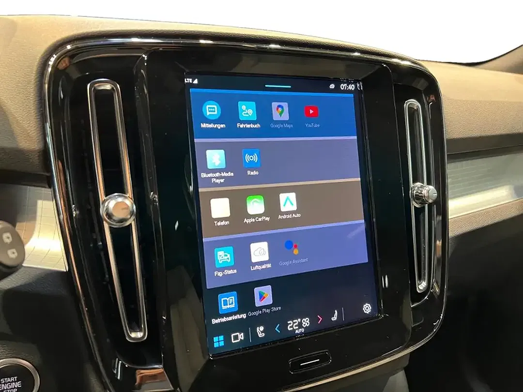 Volvo XC40 - Thumbnail 11