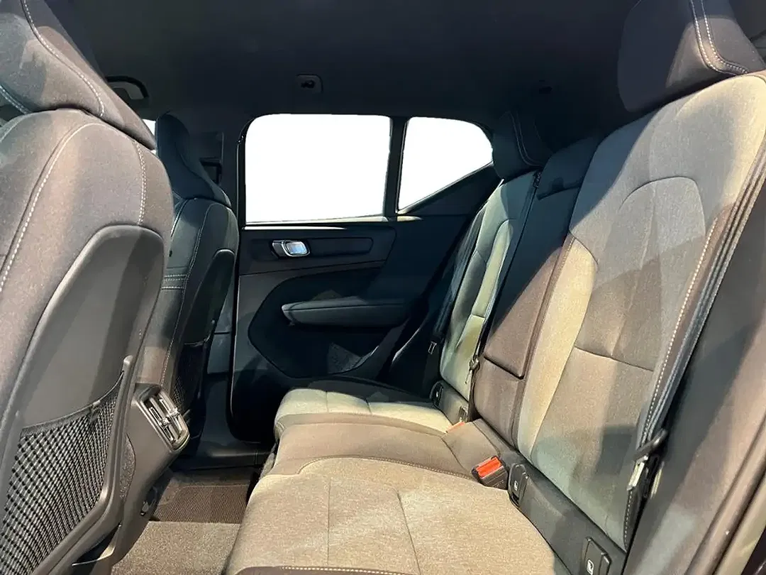 Volvo XC40 - Thumbnail 7
