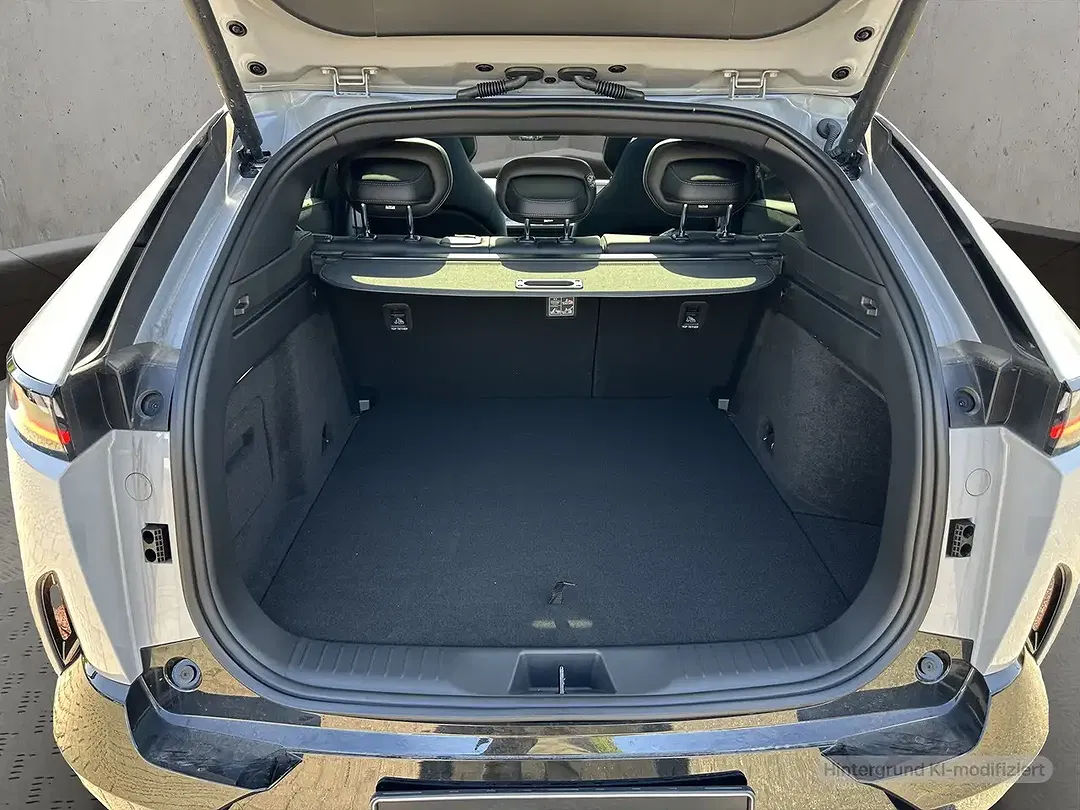Mazda CX-6e EV Takumi - foto 14