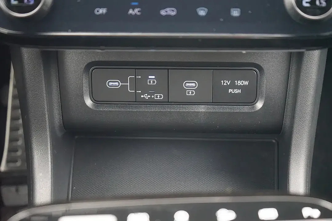 Hyundai TUCSON - Thumbnail 12