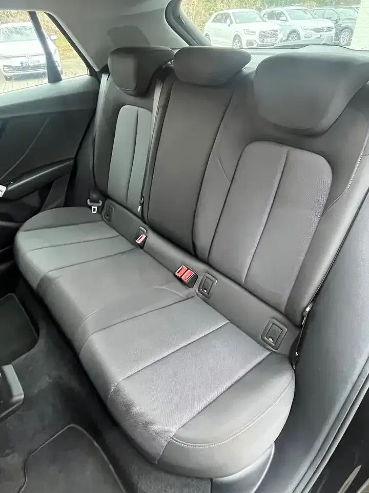 Audi Q2 - Thumbnail 13