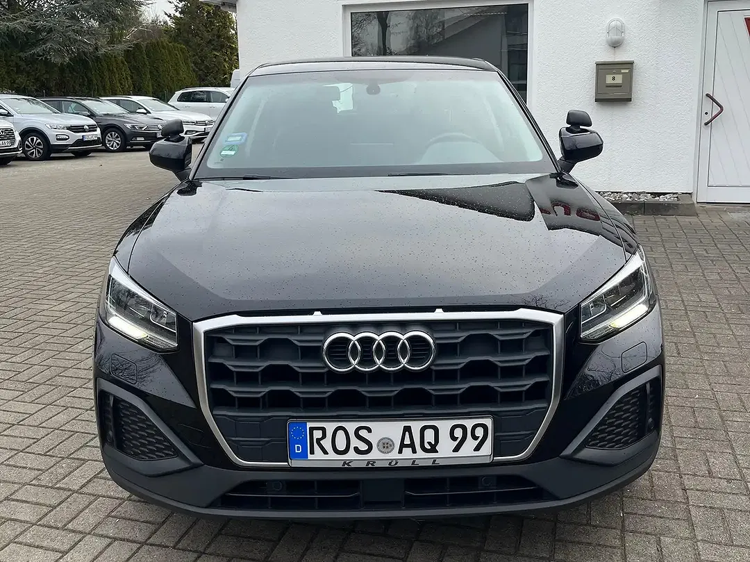 Audi Q2 - Thumbnail 3