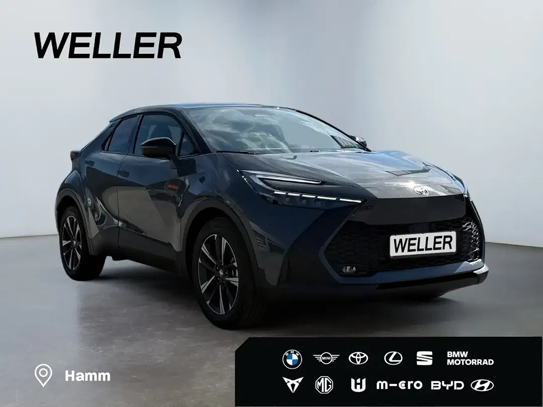 Toyota C-HR - Thumbnail 3