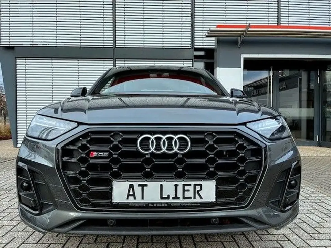 Audi SQ5 - Thumbnail 3