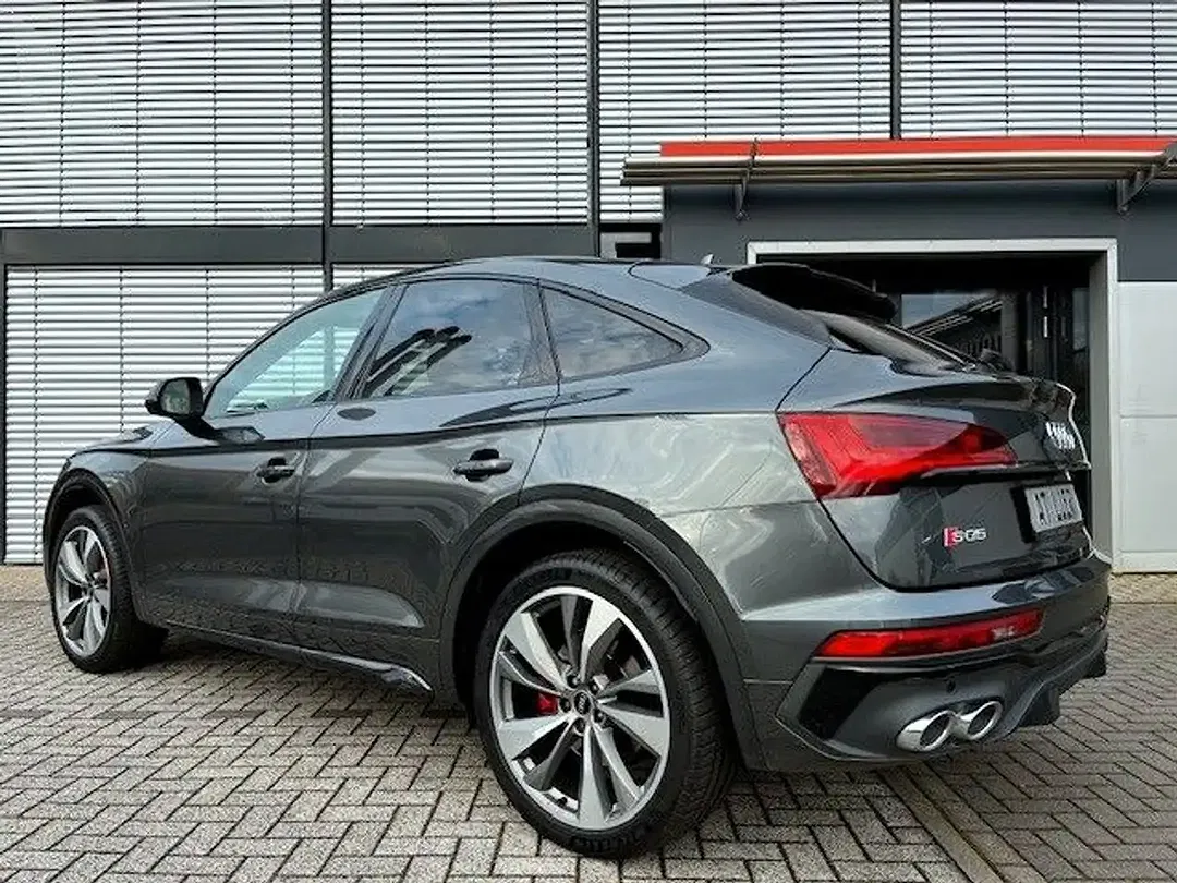 Audi SQ5 - Thumbnail 6