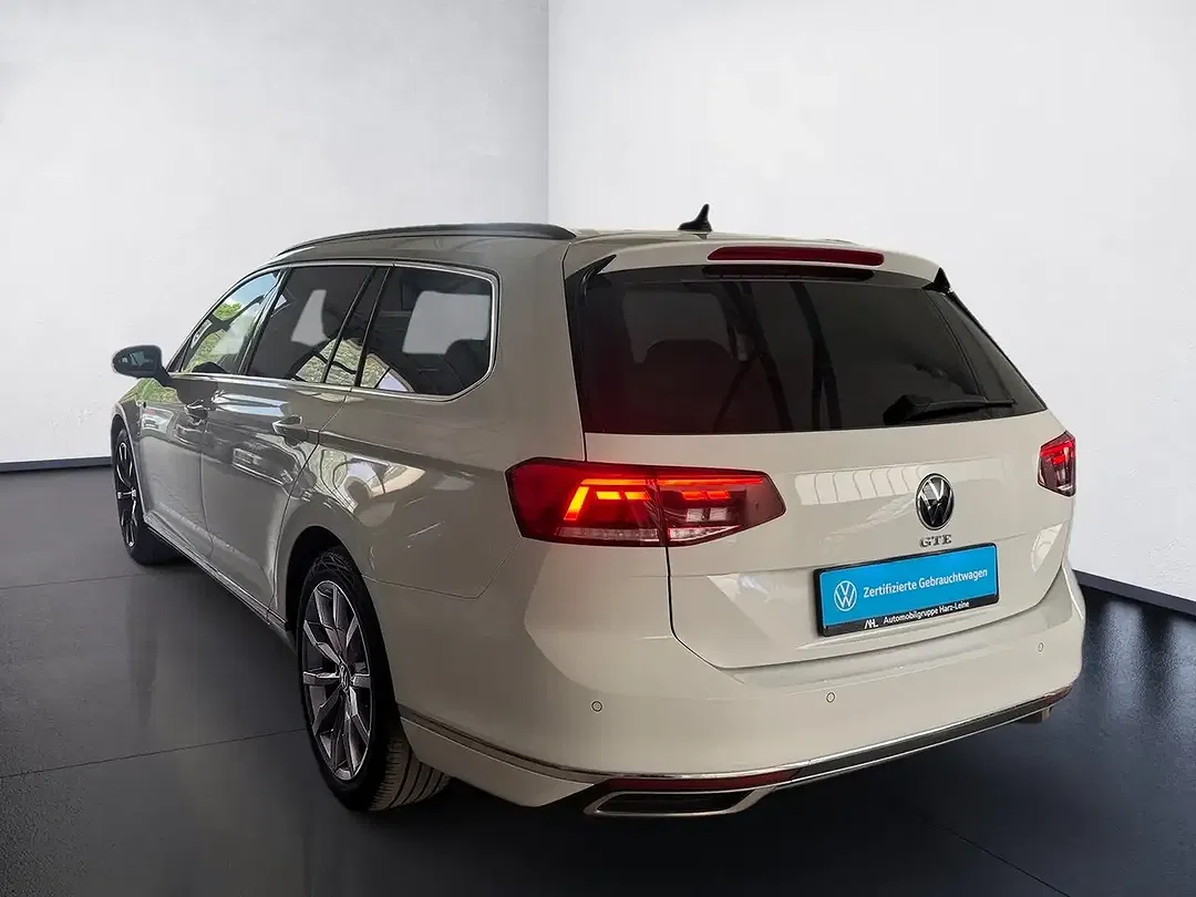 Volkswagen Passat Variant - Thumbnail 3