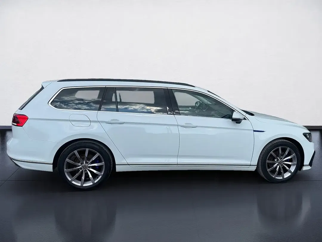 Volkswagen Passat Variant - Thumbnail 6