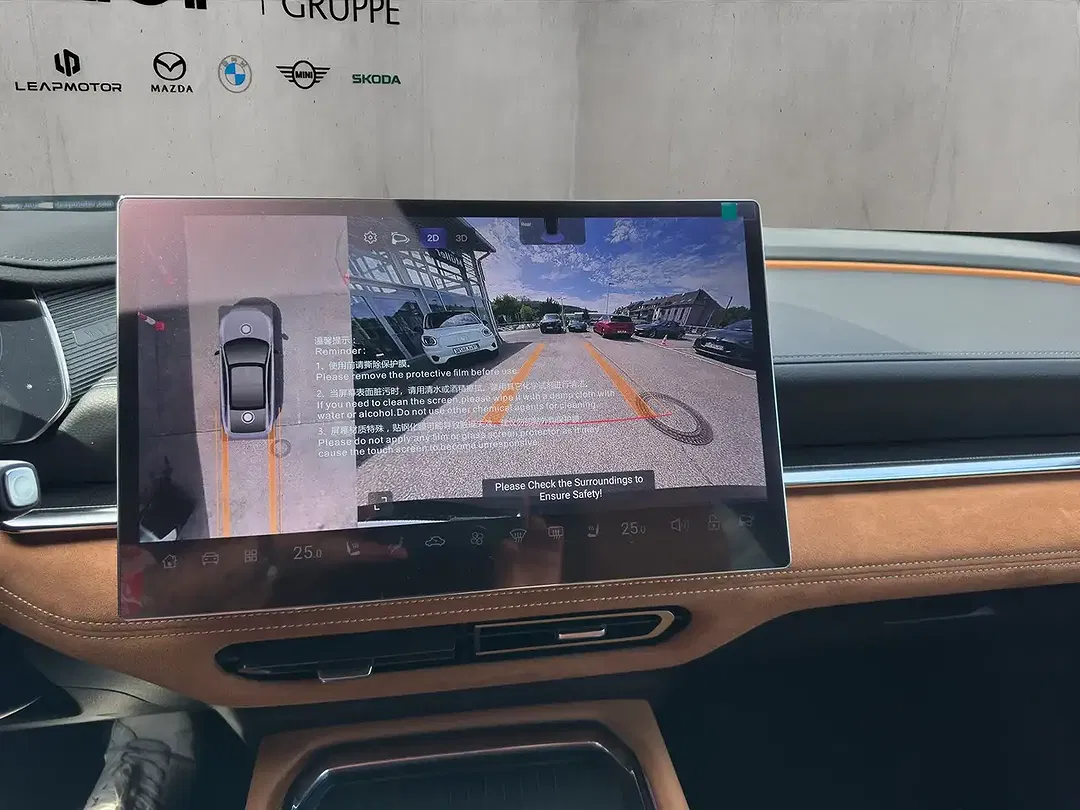 Mazda 6 - Thumbnail 9