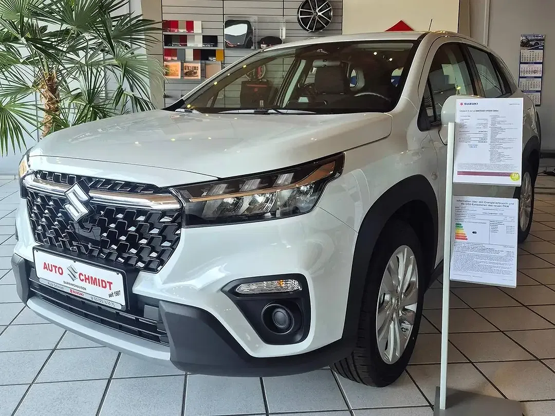 Suzuki SX4 S-Cross Hybrid 1.4 BOOSTERJET Edition - foto 1