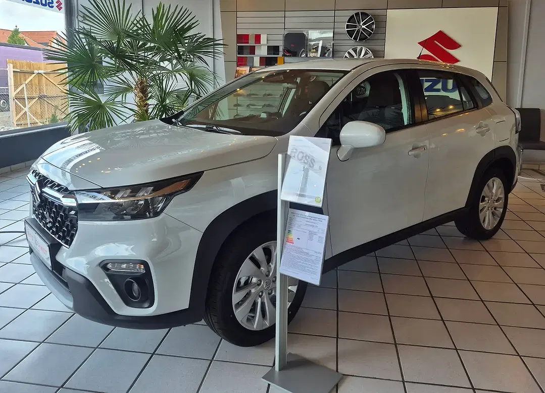 Suzuki SX4 S-Cross - Thumbnail 9