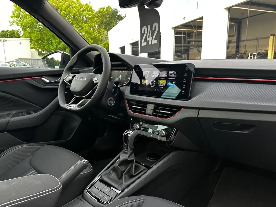 Skoda Kamiq - Thumbnail 5