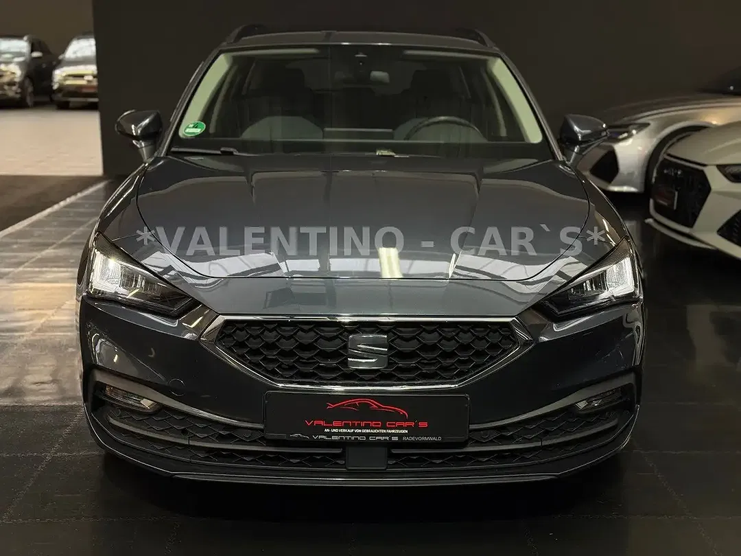 SEAT Leon - Thumbnail 3