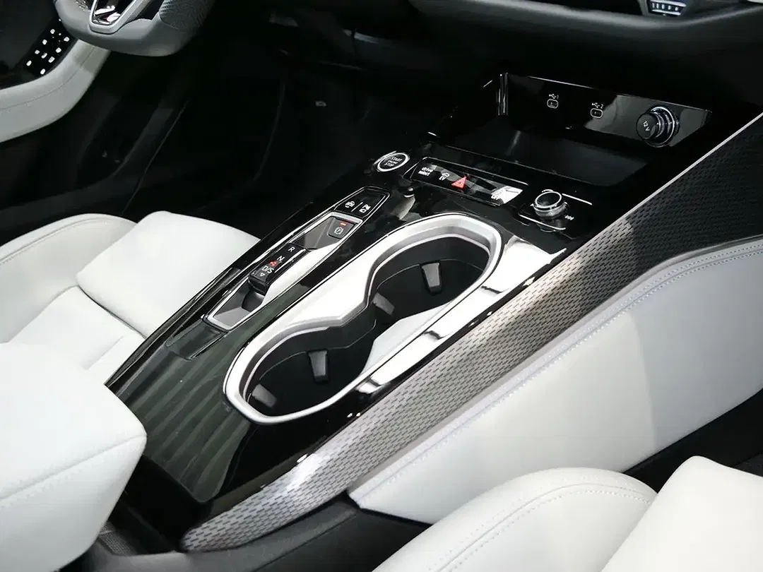 Audi A6 - Thumbnail 10