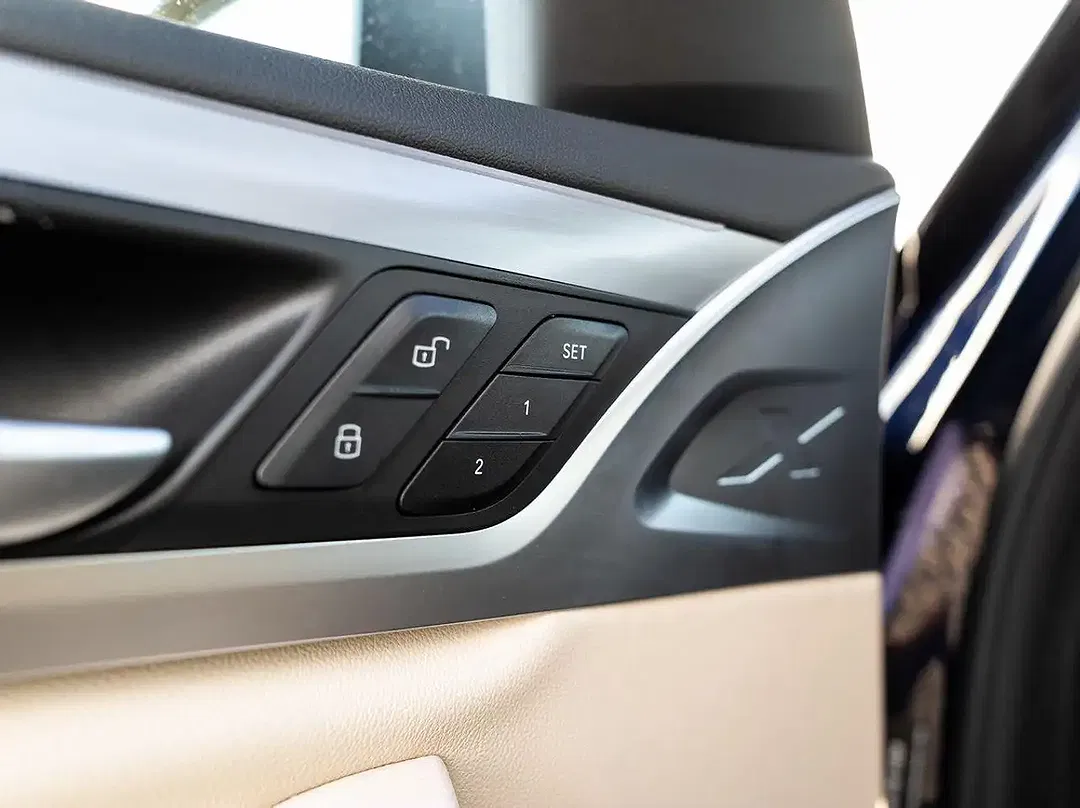 BMW X3 - Thumbnail 8