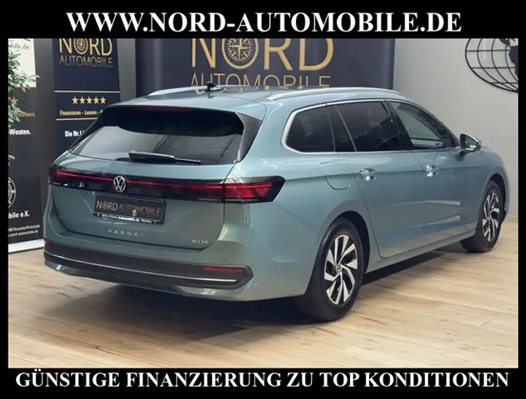 Volkswagen Passat - Thumbnail 8