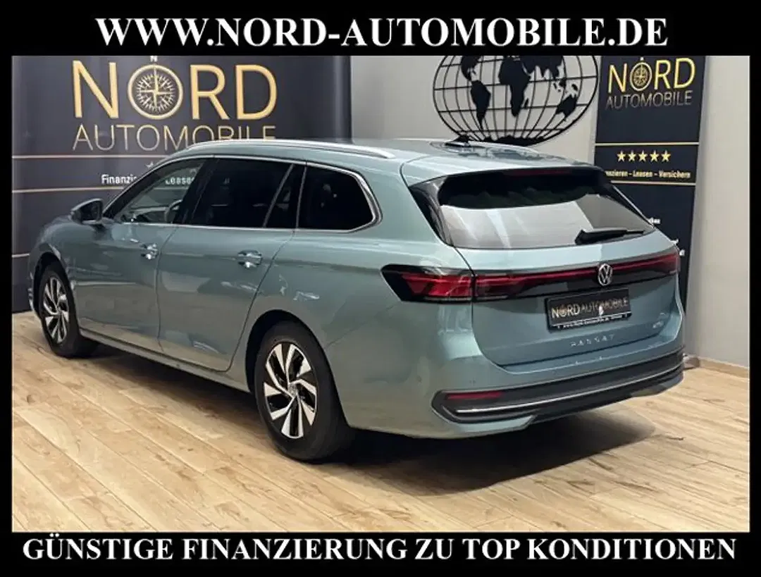 Volkswagen Passat - Thumbnail 6