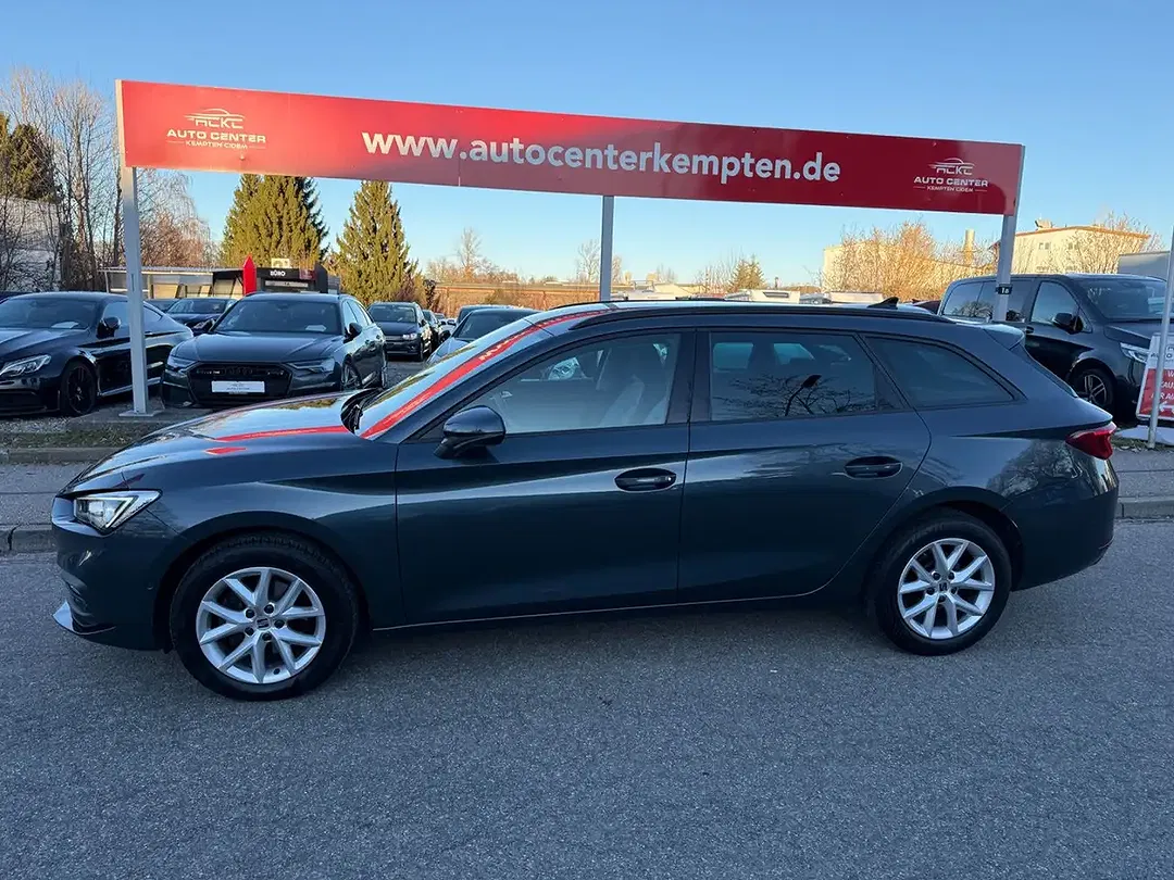SEAT Leon - Thumbnail 4