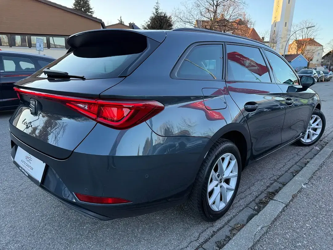SEAT Leon - Thumbnail 7