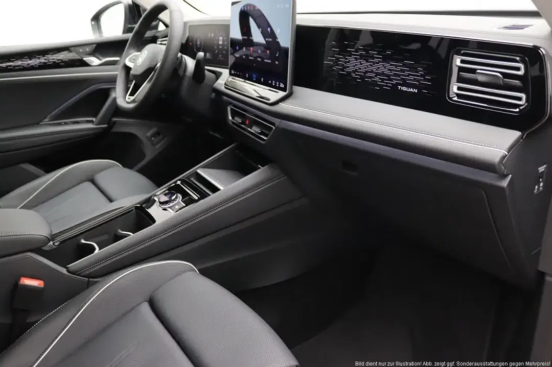 Volkswagen Tiguan - Thumbnail 9