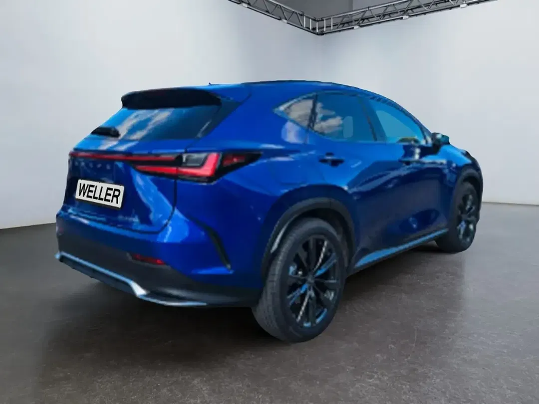 Lexus NX 450h+ - Thumbnail 6
