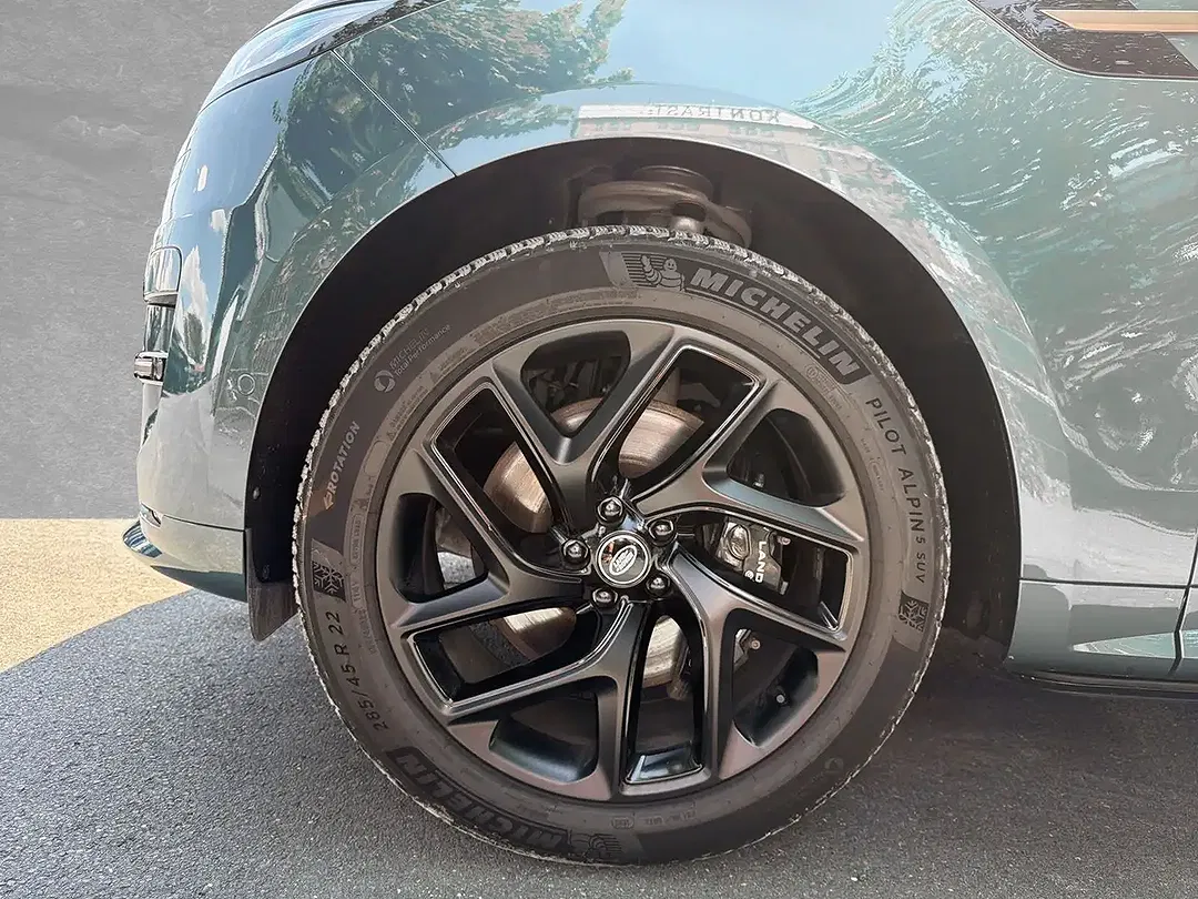 Land Rover Range Rover Sport - Thumbnail 9