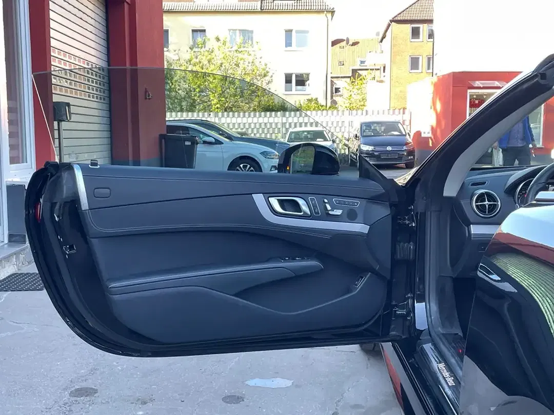 Mercedes-Benz SL 400 - Thumbnail 14
