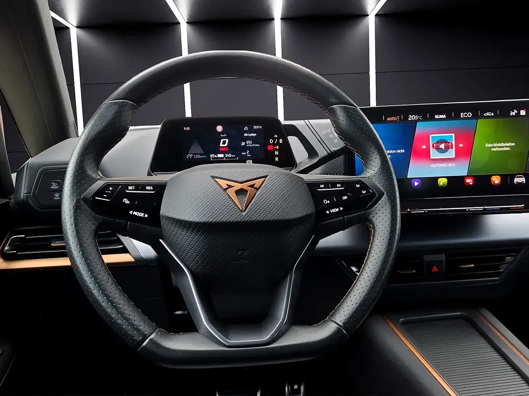 CUPRA Born - Thumbnail 10