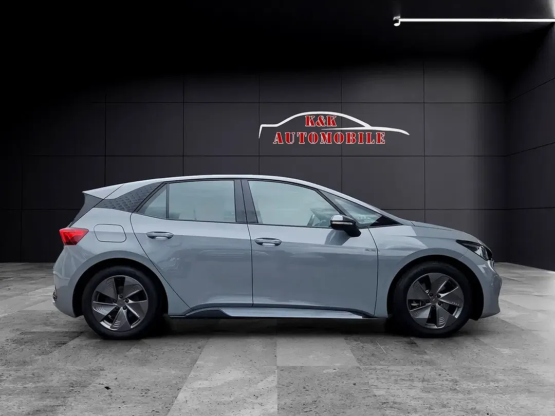 CUPRA Born - Thumbnail 6