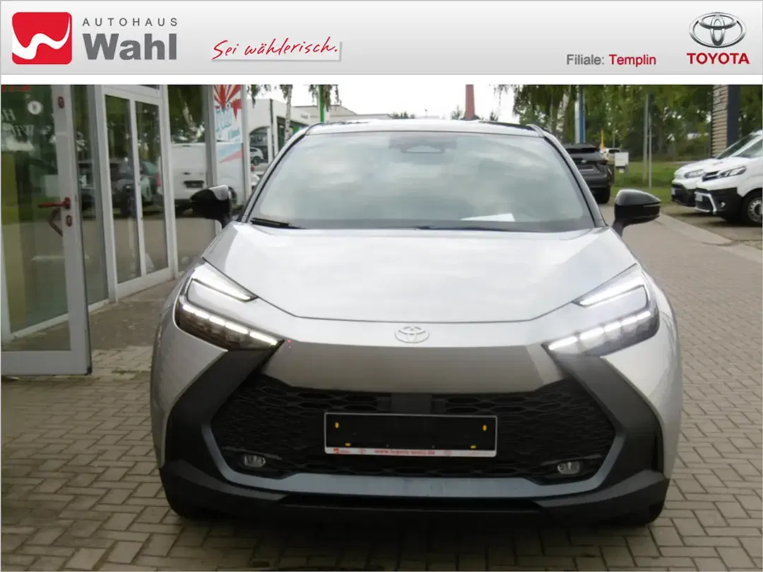 Toyota C-HR - Thumbnail 5
