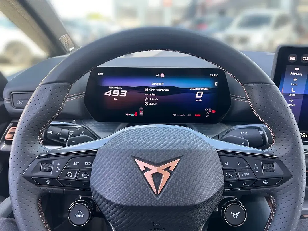 CUPRA Born - Thumbnail 9