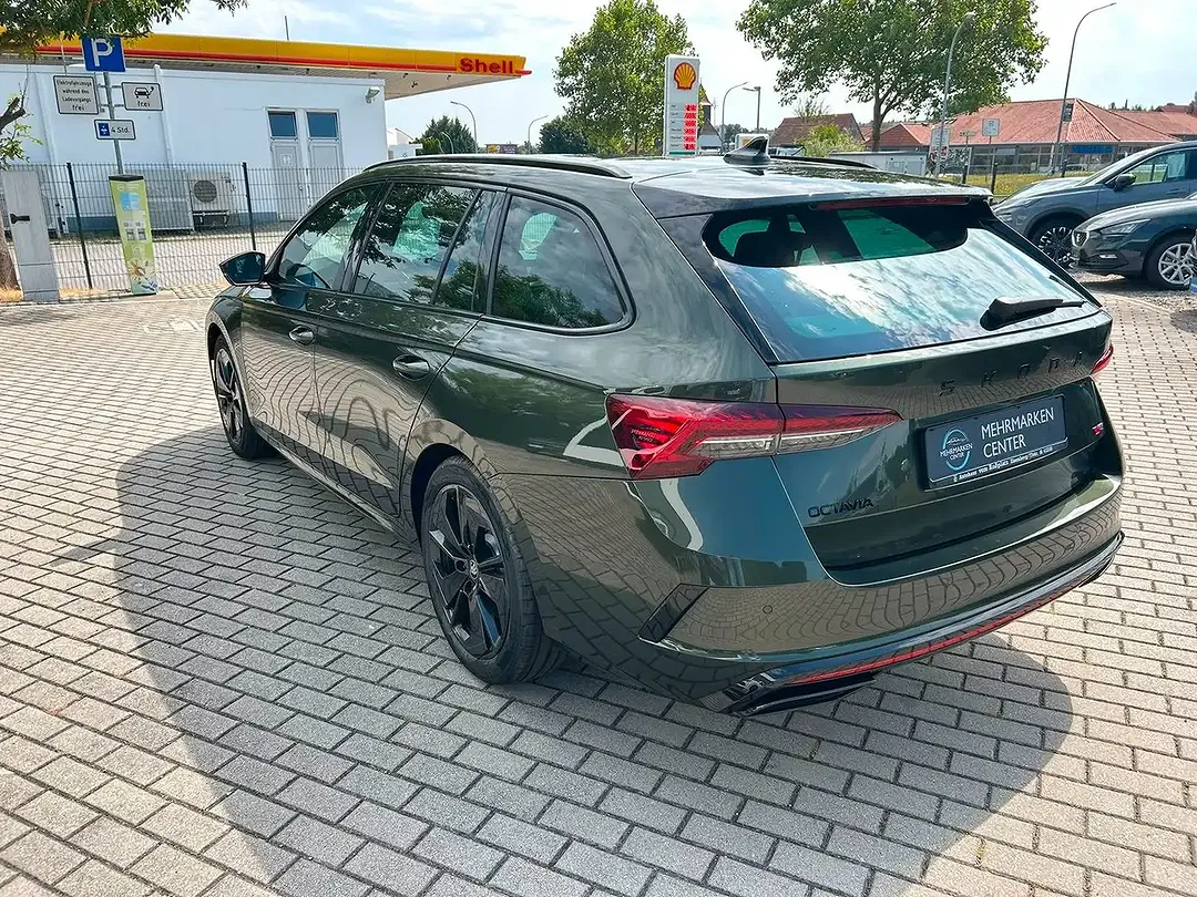 Skoda Octavia - Thumbnail 10