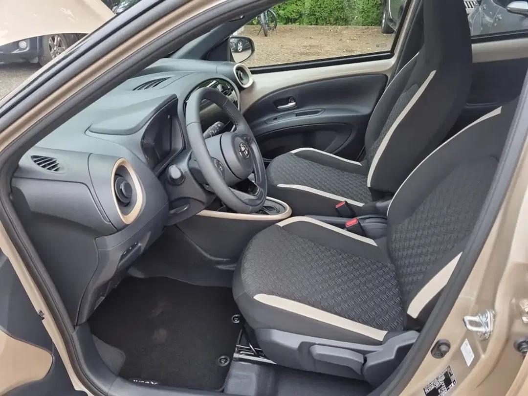 Toyota Aygo X - Thumbnail 14