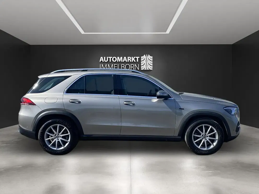 Mercedes-Benz GLE 350 - Thumbnail 11