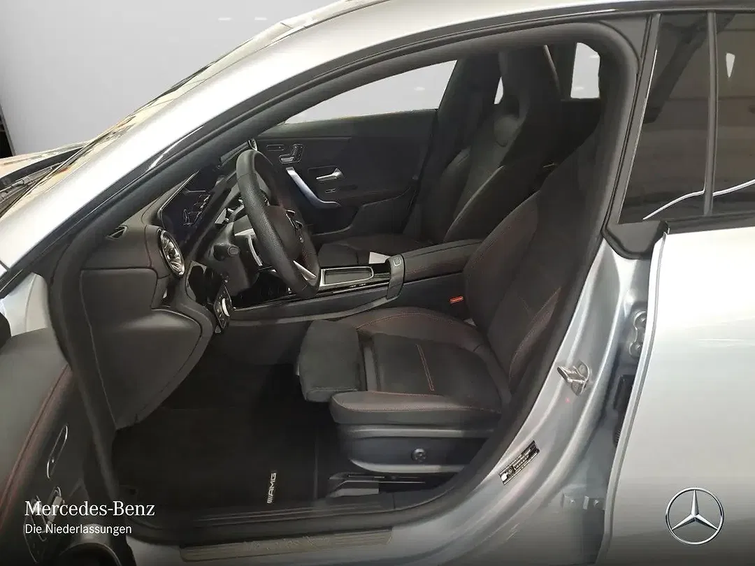 Mercedes-Benz CLA 200 - Thumbnail 10