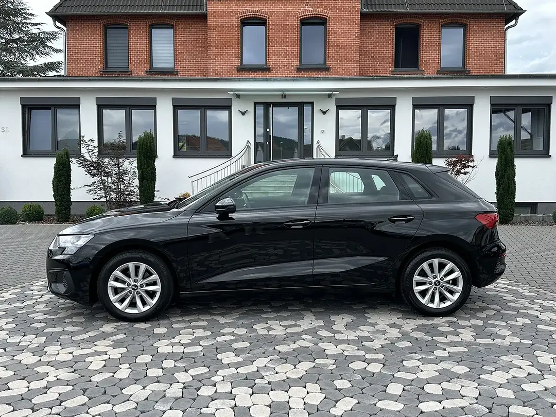 Audi A3 - Thumbnail 5