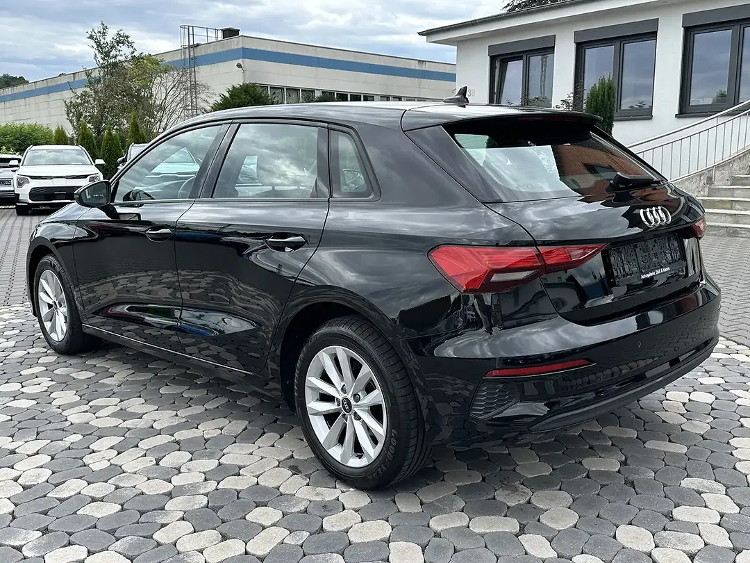 Audi A3 - Thumbnail 6